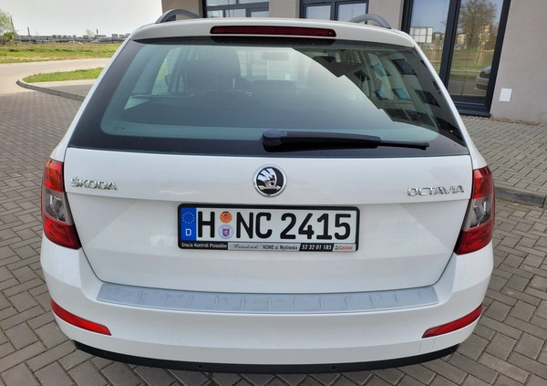 Skoda Octavia cena 29999 przebieg: 223846, rok produkcji 2014 z Osieczna małe 79